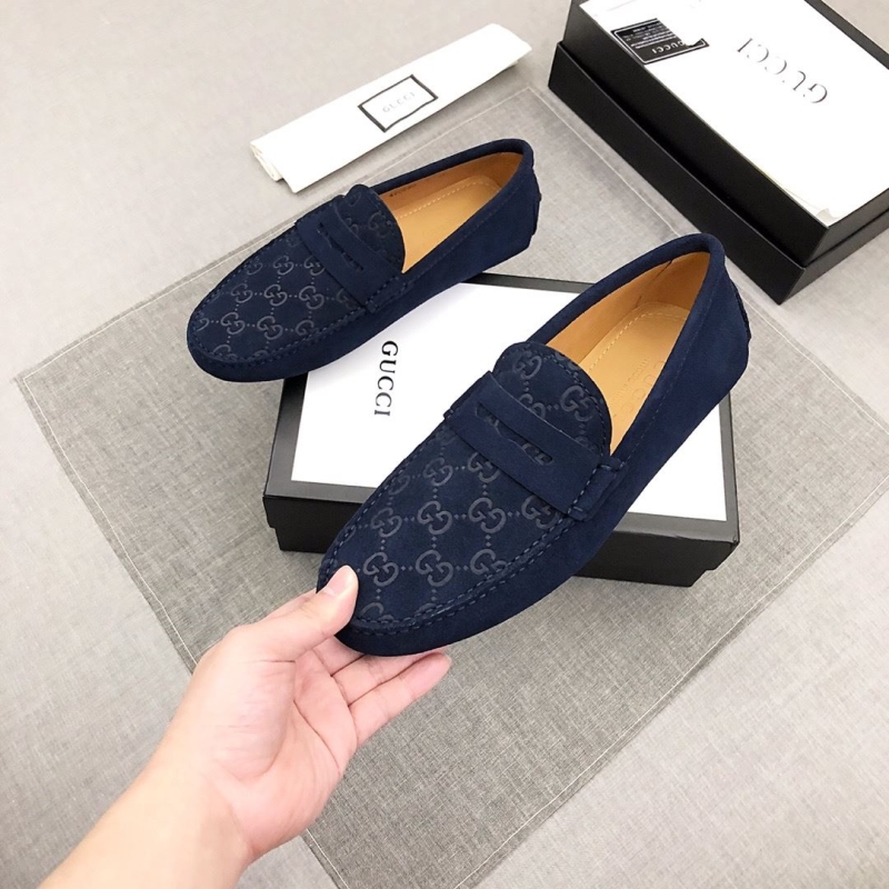 G*u*i leather shoes